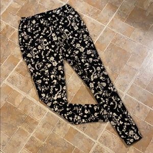 Torrid leggings size women’s 0X (Torrid 0)